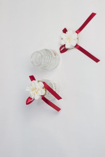 صورة برطمان قزاز عليها ديكور